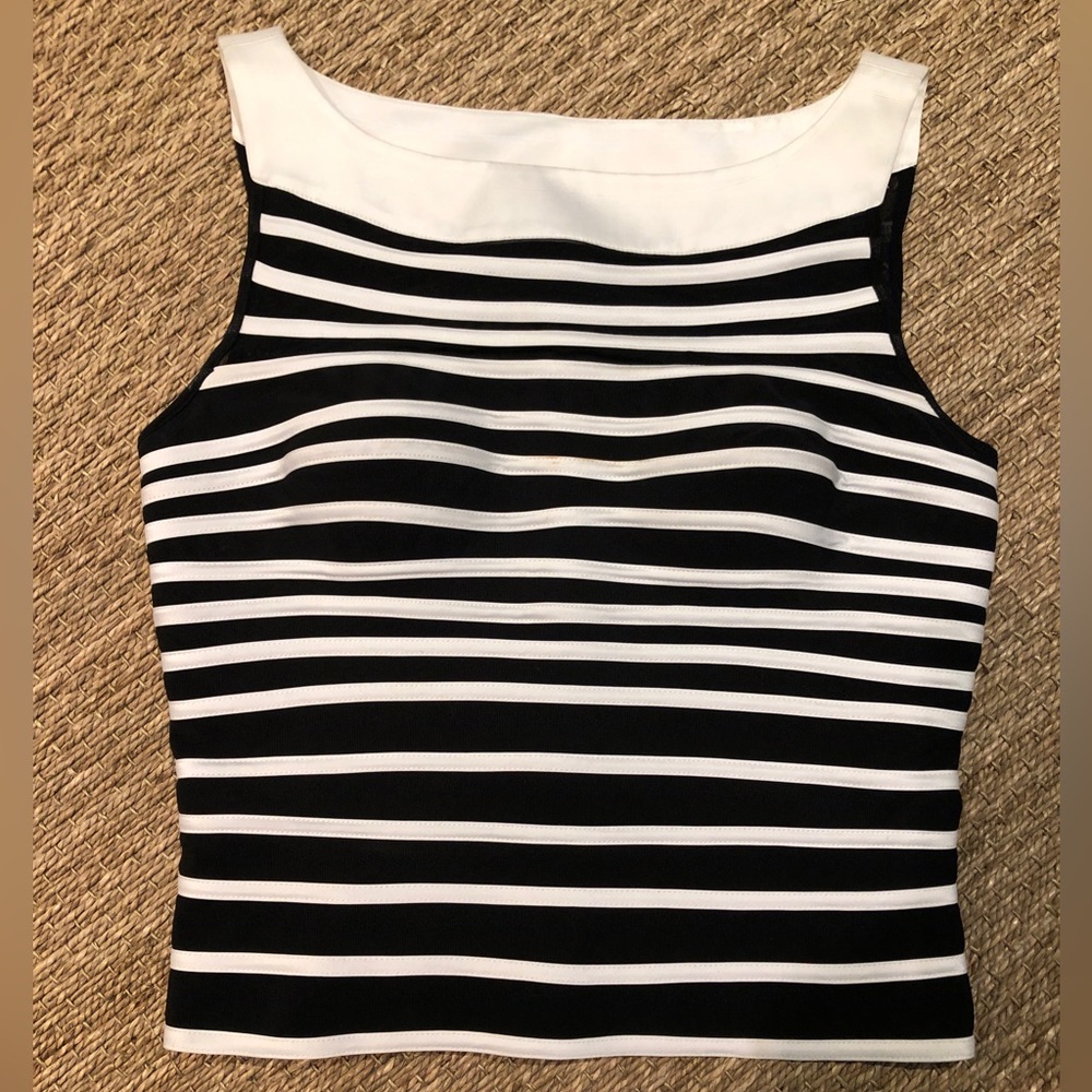 Samuel Dong black/white dressy top. Size M.